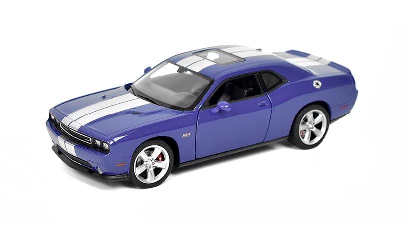 Welly Dodge Challenger SRT (2012) 1:24 fialový