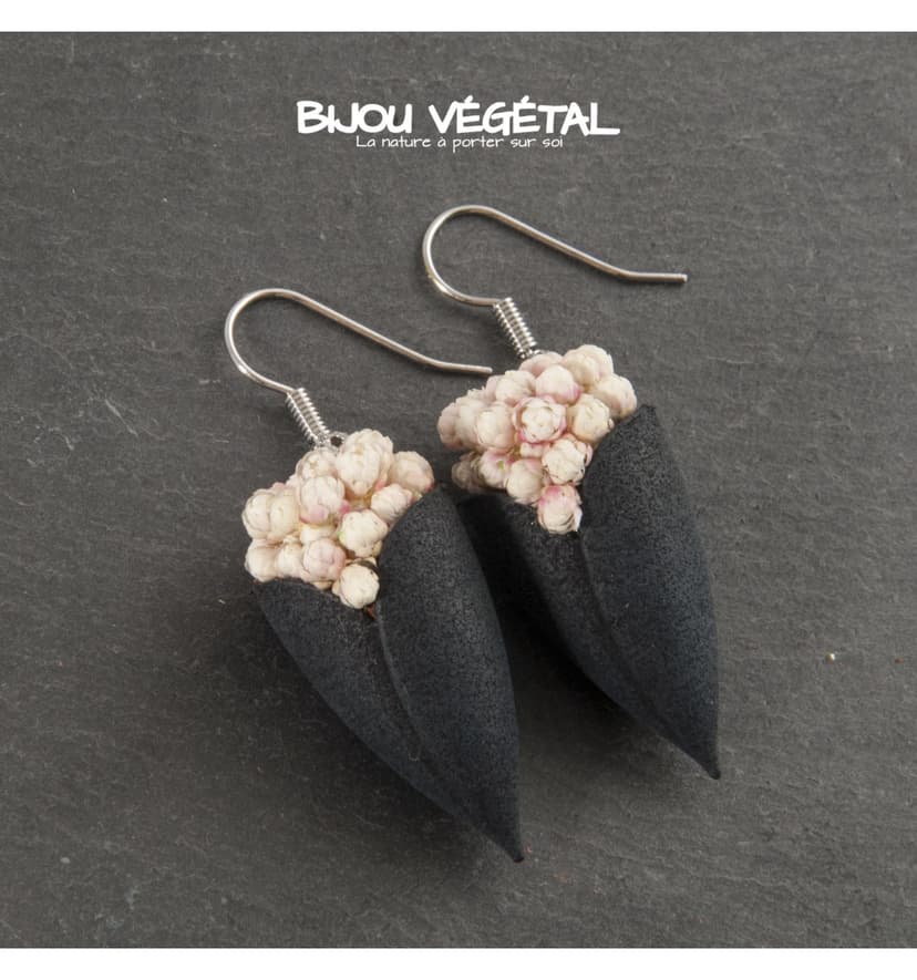Živé šperky - Náušnice Tulipán černé s trvalými bílými kvšty