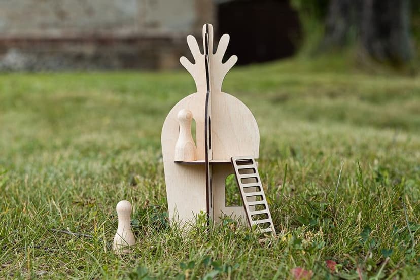 BeWooden Domeček pro panenky Panáčkova mrkev