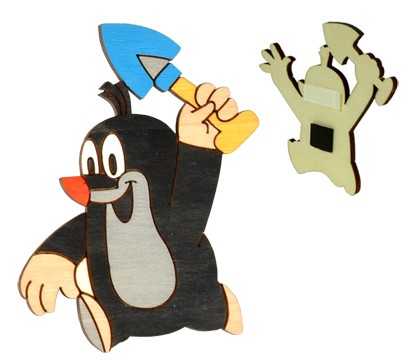 DoDo Dřevěná dekorační magnetka Krtek s lopatkou 2